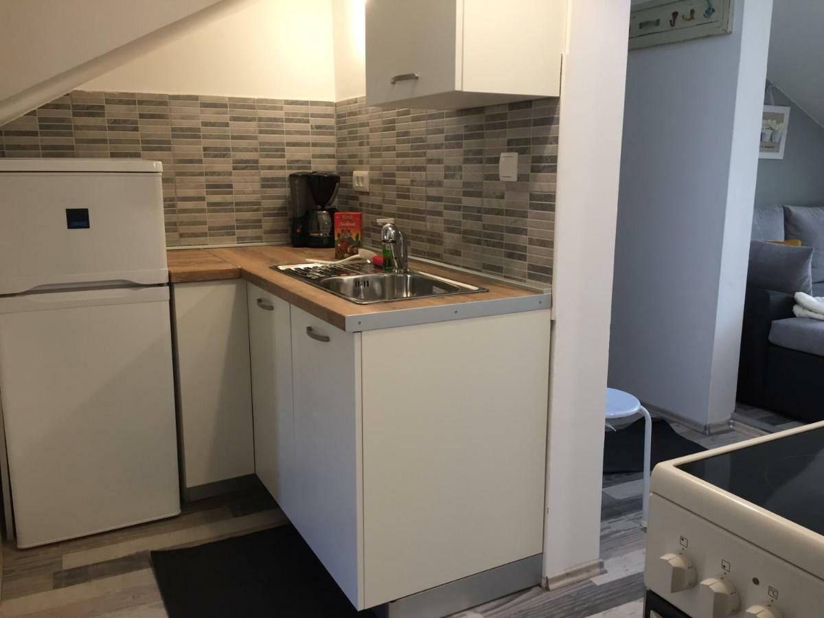 Charming Rijeka City Center Apartment Renee Bagian luar foto