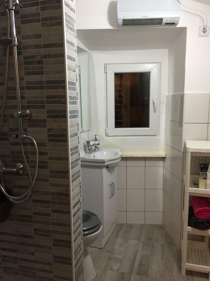 Charming Rijeka City Center Apartment Renee Bagian luar foto